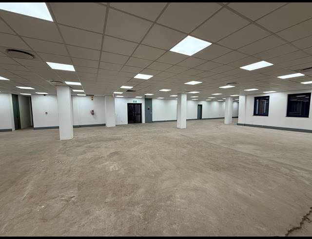 4,612M² OFFICE TO LET IN BRAAMPARK